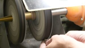 【4K】シルバー甲丸リングの作り方⑯　外側の磨き