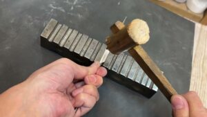 【彫金の技法】パイプ作成方法｜溝台だけで作る方法④～⑦の動画